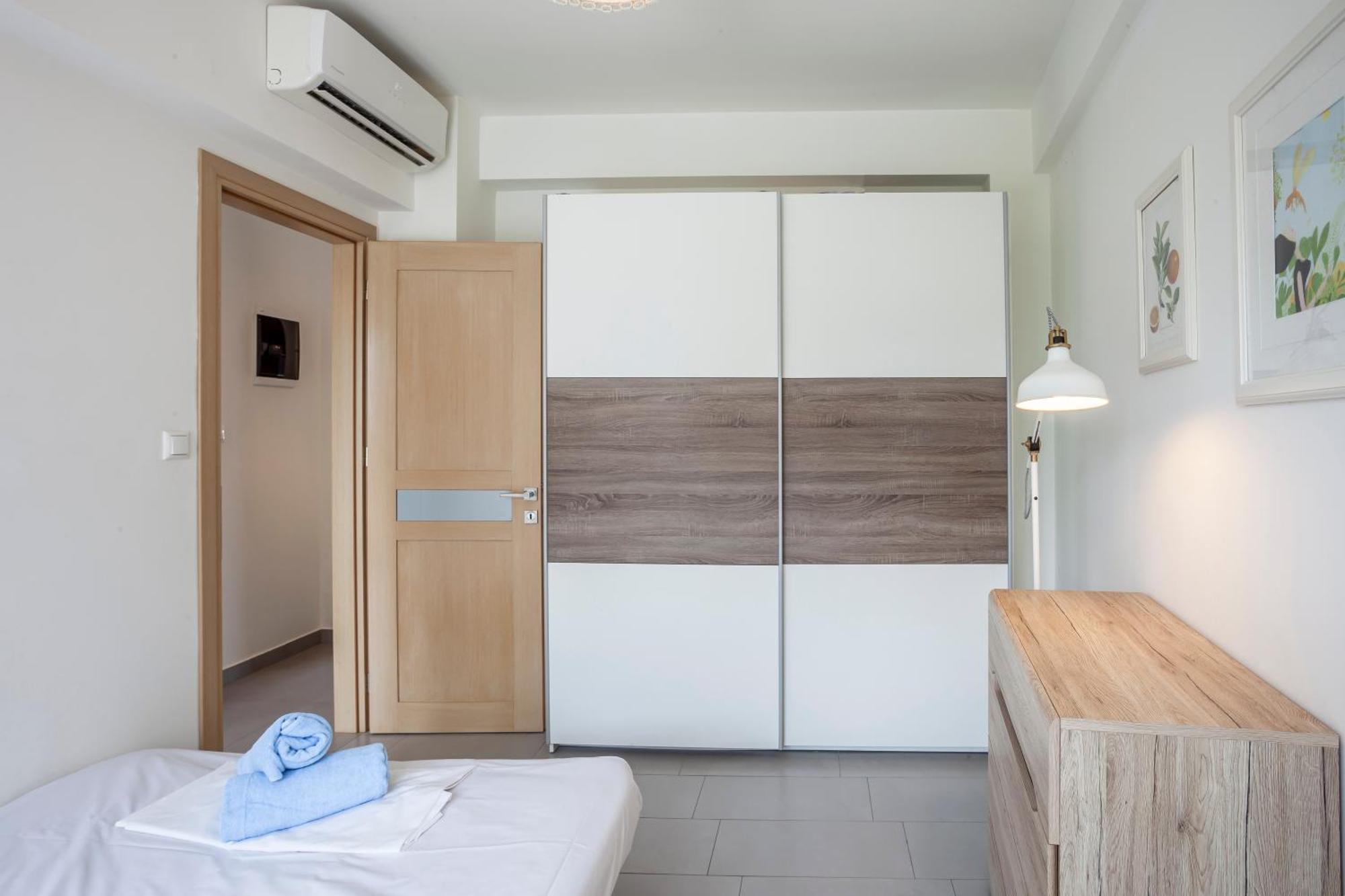 Aleksia Seaside Deluxe Apartment Pefkochori Exterior photo